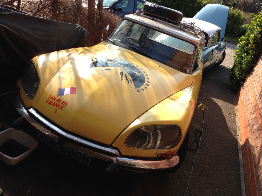 introducing the original Citroen DS Safari film&nbsp;car